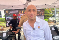 Kejari Karawang Lelang 30 Barang Rampasan, Ada Bus, Mobil, hingga Motor Rp 9 Ribu