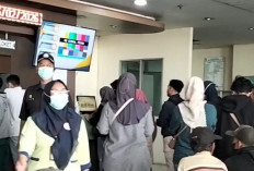 Pelayanan RSUD Kabupaten Bekasi Dikeluhkan Lambat, Warga: Antri dari Jam 5 Pagi Belum Dipanggil-panggil!