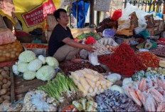 Harga Bahan Pokok Naik, Pedagang Pasar Bekasi Keluhkan Penurunan Pembeli