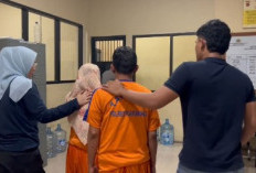 Detik-detik Polisi Gerebeg Penampungan TKI Ilegal di Cikampek, Pasangan Suami Istri Ditangkap