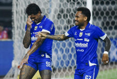 Babak Pertama: Persib Bandung Menggila Hajar Madura United 3-0!