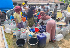 Ribuan Warga Bojongmangu Bertahan di Tengah Krisis Air Bersih, BPBD Kabupaten Bekasi Kemana Saja?