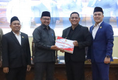 Kinerja APBD Bekasi 2025 Dipertanggungjawabkan, Plt Bupati Asep : Defisit Tertutup, SIPLA Rp 411 Miliar 