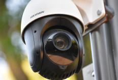 Terekam CCTV, Dua OTK Gasak Material Besi Bengkel Las di Cikarang Utara Pakai Grandmax