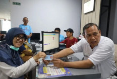 Wali Kota Bekasi Tinjau Layanan Ekstra di CFD Ahmad Yani