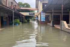 Banjir di Desa Duren Kecamatan Klari Sebabkan Kemacetan Parah