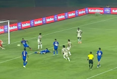 Diluar Prediksi BMKG! Dewa United Unggul 2-0 atas Persib Bandung di Babak Pertama