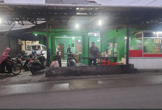 Rekomendasi 10 Tempat Makan Sate Ayam di Jatimulya Tambun Selatan yang Selalu Dicari, Nomor 8 Bikin Ketagihan!