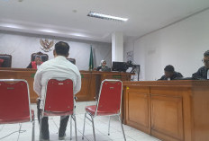 Tak Terbukti di Dakwaan Primer, Rahmat Atong Mengaku Tak Nikmati Uang Korupsi