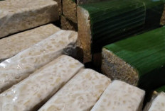 Ukuran Makin Mini, Pengusaha Tempe di Kabupaten Bekasi Keluhkan Harga Bahan Baku yang Kian Meroket