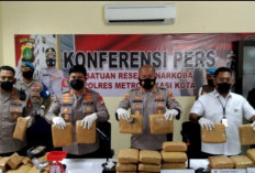 Pengedar Ganja 1,3 Kg Ditangkap di Rawalumbu, Bekasi
