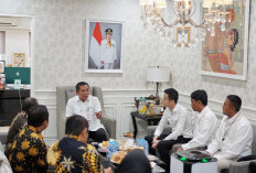 Siap- siap Kabel Wifi yang Semerawut Diputus, Bupati Aep Teken MoU dengan Apjatel untuk Penataan Kabel