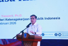 Saatnya Update Kemampuan AI, Menaker: Tanpa Skill Baru, Anak Muda Bisa Tersisih dari Pasar Kerja 