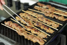 Bikin Tetangga Ikut Lapar! Rekomendasi 13 Bumbu Sate Rumahan Paling Enak untuk Daging Kurban saat Idul Adha