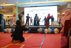 Tumbuh Bersama dalam Tepuk Tangan