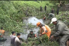 Pemkab Bekasi Gelar Kerja Bakti Cegah Banjir