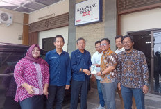 Tim Verifikasi Dewan Pers Kunjungi Karawang Bekasi Ekspres