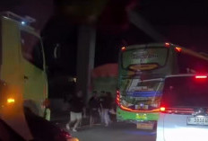 Usai Laga di GBK, Bus Suporter Persija dan Persebaya Dihadang OTK di Tol Cikampek