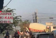 Tegal Danas Darurat Debu, Ceceran Coran Truk Molen Jadi Pemicu Pengendara Terjatuh