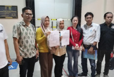 Sekelompok OTK Bersajam Teror Ibu Rumah Tangga di Cikampek  ?