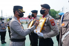 Gabung Geng Curanmor, Dua Polisi Karawang Ini Kena PTDH