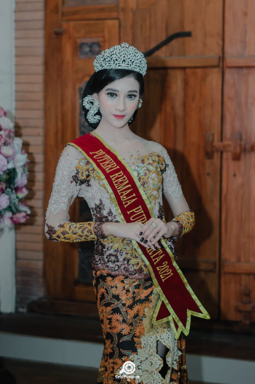 Rhaisa, Juara Putri Remaja Purwakarta dari Jatiluhur