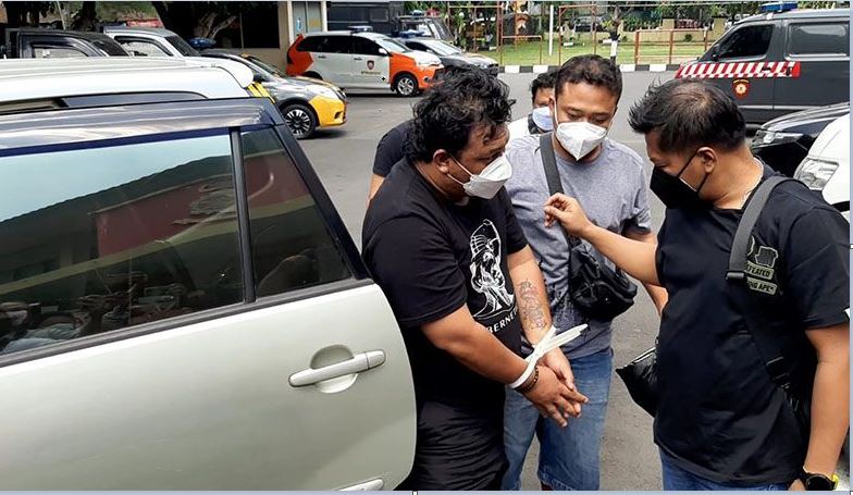 Sosok AS, Pria yang Ditangkap Polisi Karena Peras Pejabat Sampai Mantan Ajudan Jokowi
