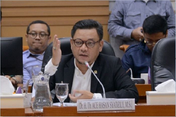 Golkar Minta Desmon Tidak Mencampuri Urusan Parpol Lain