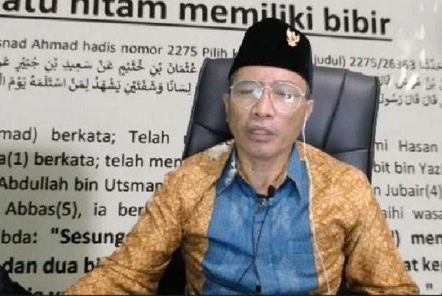 Polisi Sita BB dari Muhammad Kece, Ada Kartu Anggota GBI