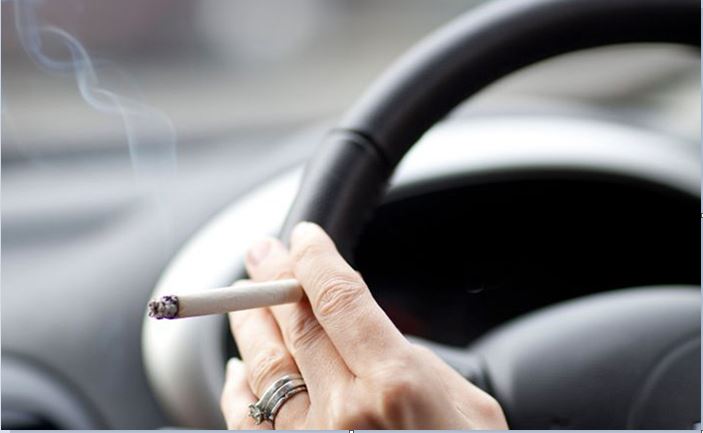 Kerugian Merokok Dalam Mobil, Nomor 3 Bikin Menyesal
