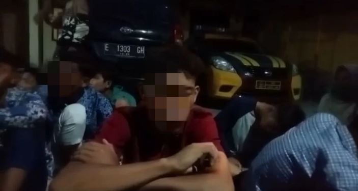 Ingin Ikut Tawuran, Remaja Pengangguran Nyamar Jadi Anak SMP