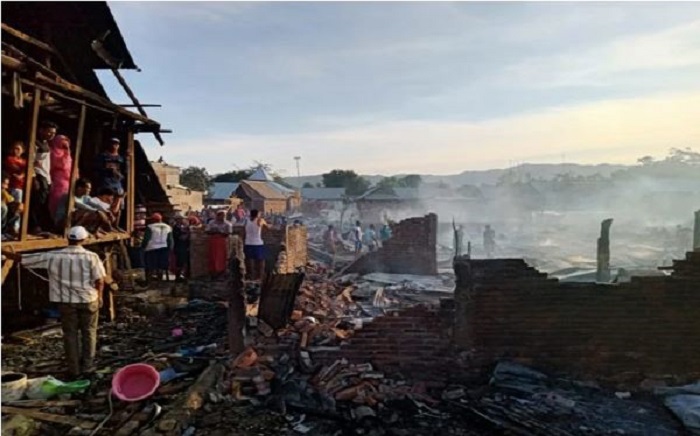 Si Jago Merah Mengamuk, Puluhan Rumah Warga Habis Terbakar