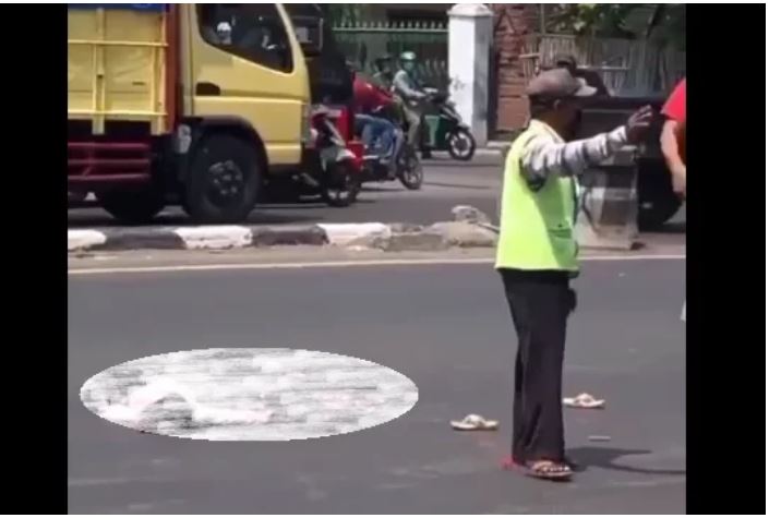 Tragis, Anak 7 Tahun Jatuh dari Motor, Terlindas Truk