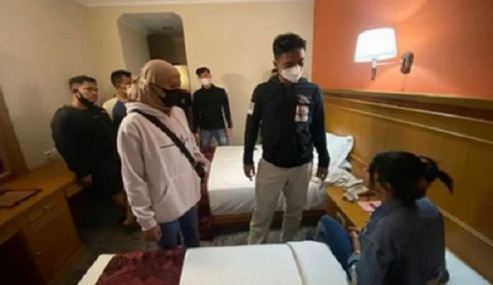 Jelang Tengah Malam, GA dan AA Diringkus di Kamar Hotel