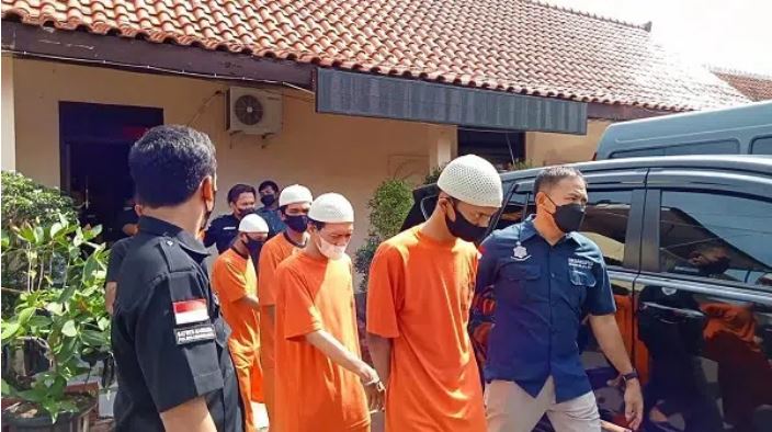 Pesta Sabu di Rumah Kontrakan, 6 Tersangka Ditangkap