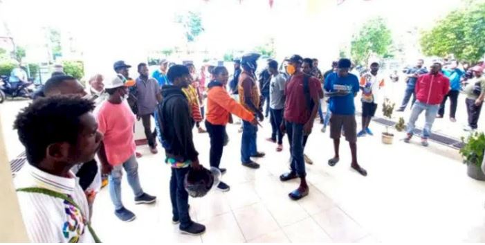 Terkait Honor Relawan PON Papua Tak Kunjung Cair, Begini Penjelasan Kesbangpol