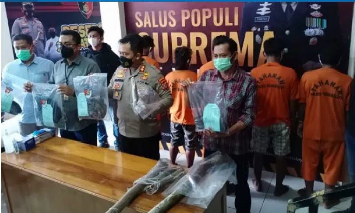 Polisi Tetapkan 5 Pelaku Pengeroyokan Uci Sanusi, Ketua RT dan Linmas Warga Bunuh Korban