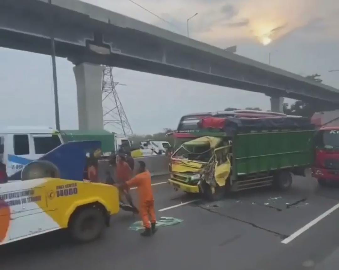 Ada yang Mengaitkan Kasus Ferdy Sambo dengan Km 50 Tol Cikampek, Denny Siregar: Gak Laku....!