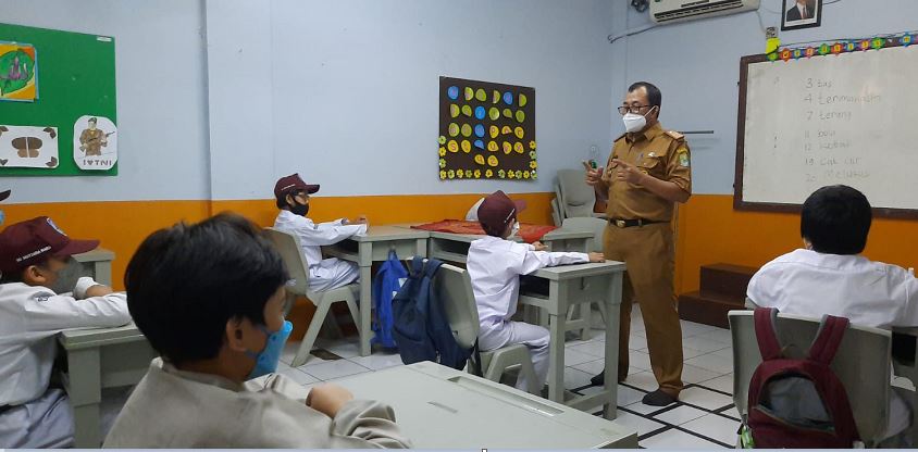 Khawatir Pendidikan Anak Terbengkalai Kelamaan, Banyak Wali Murid Minta PTM Tidak Dihentikan