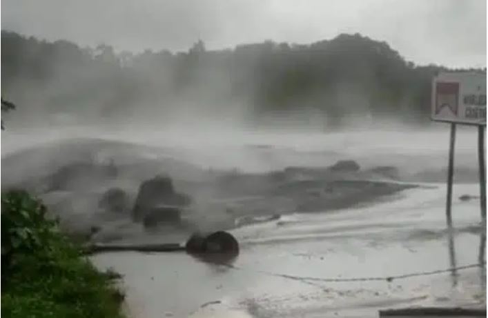 Dua Warga Terjebak Banjir Lahar Dingin Gunung Semeru, Begini Kondisinya