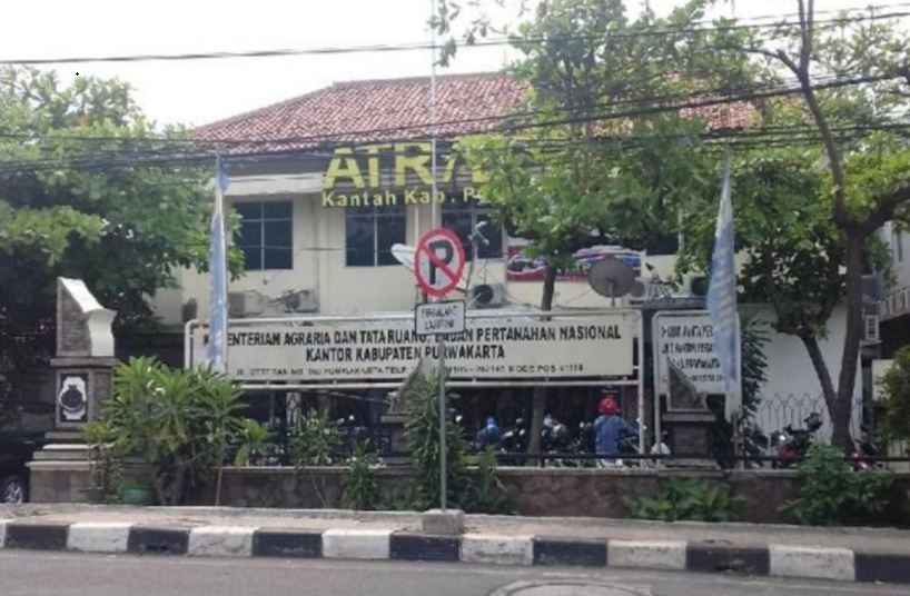 Masyarakat Keluhkan Pelayanan PTSL BPN Purwakarta