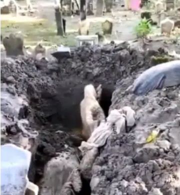 Heboh!, Makam Dibongkar, Tali Pocong Dicuri, Diduga untuk Ilmu Hitam, Ada Videonyaâ€¦