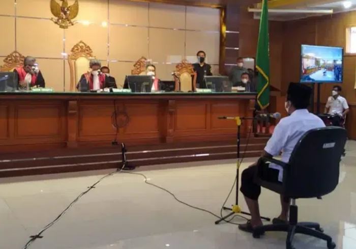 Tak Jadi Dihukum Mati, Herry Wirawan Divonis Seumur Hidup, Bagaimana dengan Hukuman Kebiri?