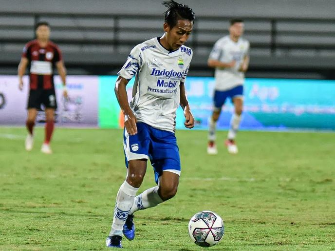 Hasil Pertandingan: Persib Bandung Kalahkan Persipura 3-0, Beckham Putra Sumbang 2 Gol