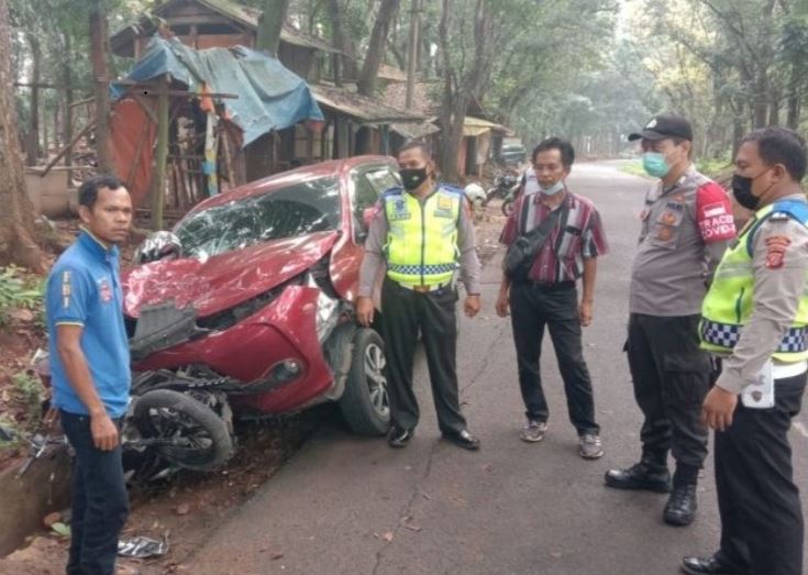 Lawan Arah, Pemotor Tewas Tertabrak Minibus di Bungusari, Begini Kronologinya