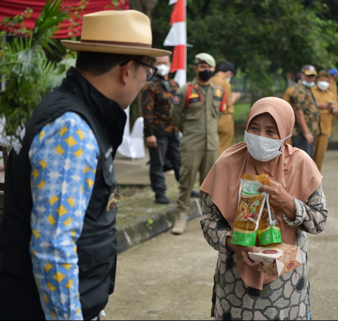 Kalahkan Prabowo, Ganjar dan Anies, di Survey Terbaru SMRC Ridwan Kamil Unggul di Jawa Barat