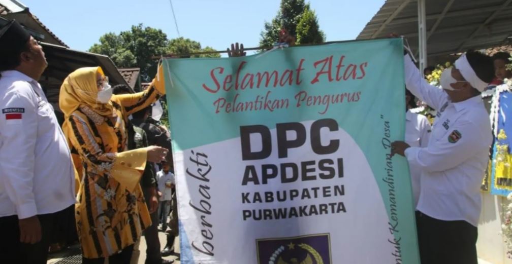 Pengurus DPC Apdesi Purwakarta Dikukuhkan