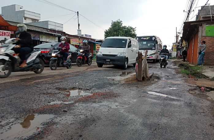 Pembebasan Lahan Masih Butuh Rp 9,4 M, Jadi Kendala Dimulainya Pelebaran Jalan Cikarang-Cibarusah