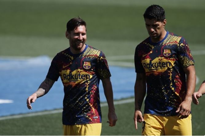 Lionel Messi dan Neymar Diejek Fans PSG, Luis Suarez Bilang Begini