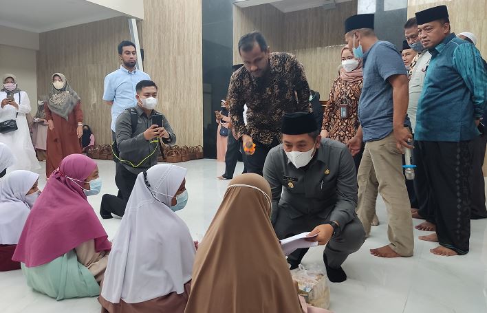 Jelang Ramadan, Wabup Karawang Resmikan Masjid Wakaf Keluarga Nizar Sungkar di Johar